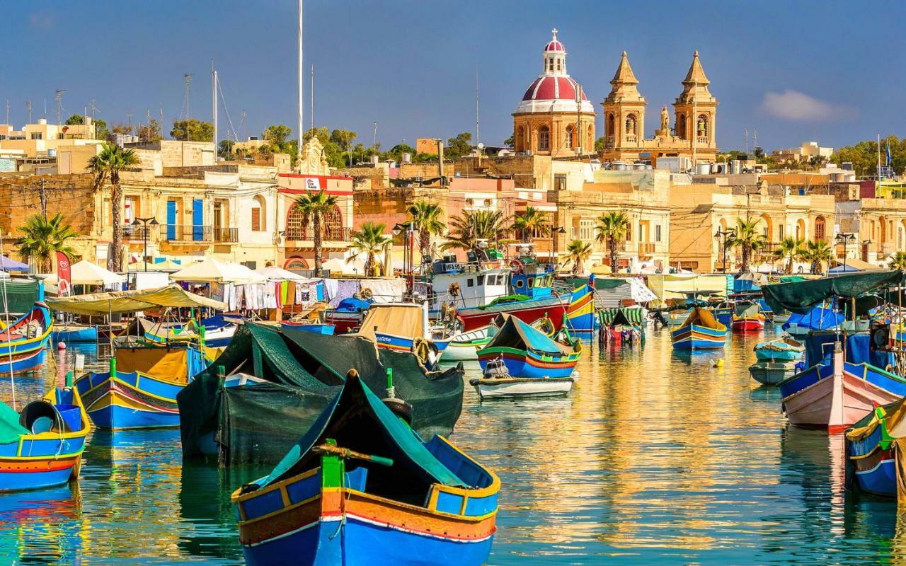 Cosy 1Br Penthouse With Terrace, Great Location Appartement Gzira Buitenkant foto