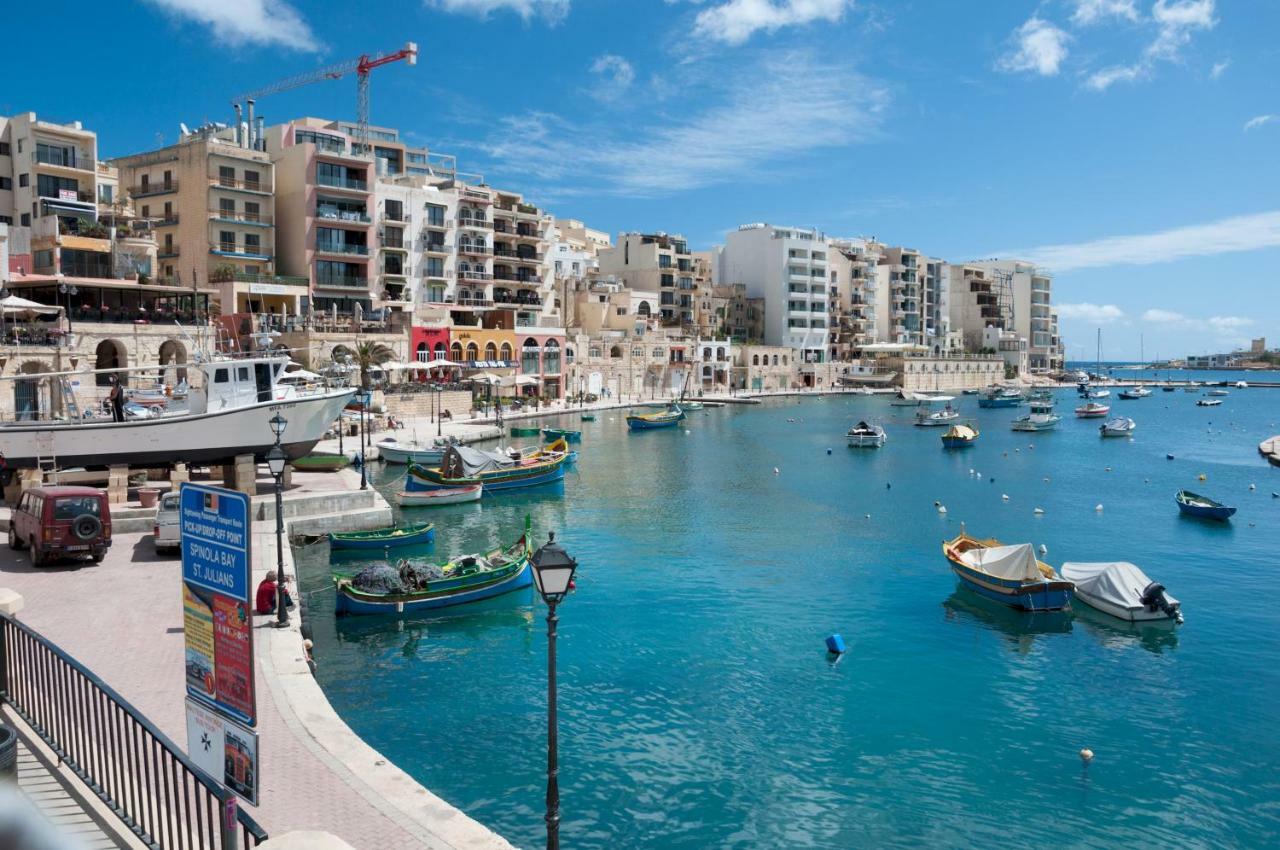 Cosy 1Br Penthouse With Terrace, Great Location Appartement Gzira Buitenkant foto