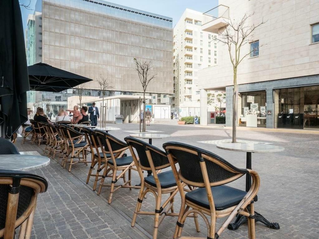 Cosy 1Br Penthouse With Terrace, Great Location Appartement Gzira Buitenkant foto